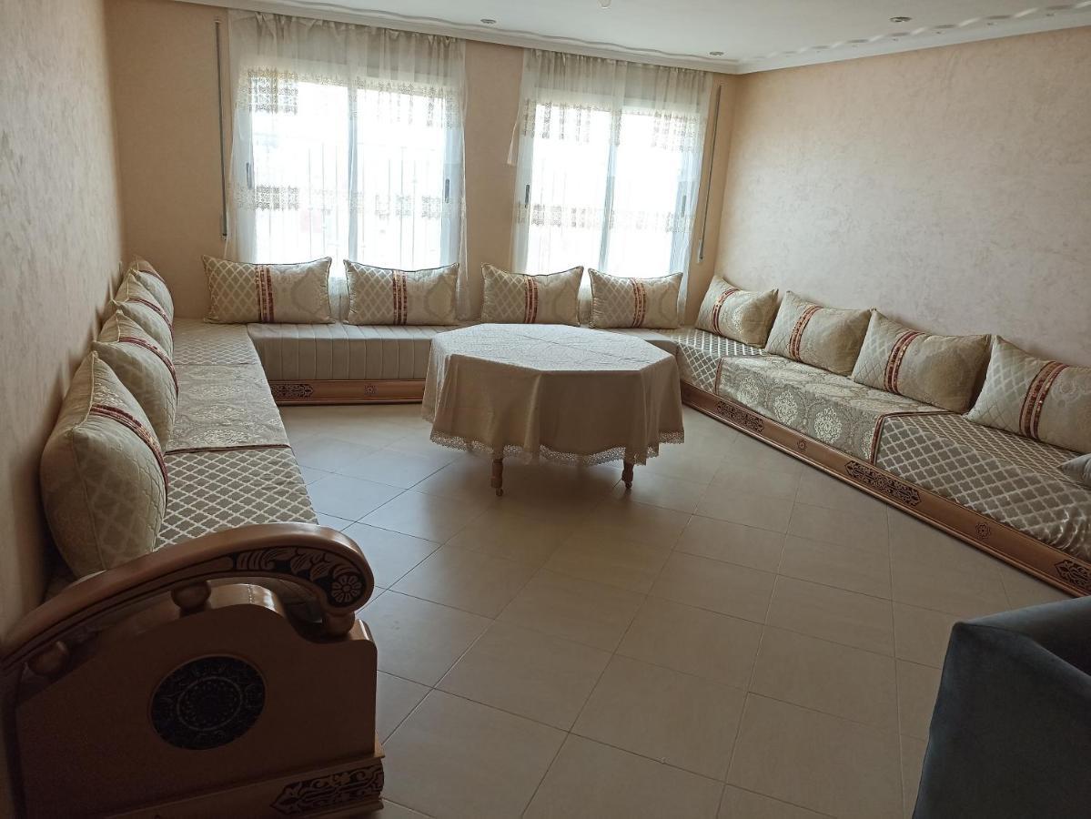 Appartement Familial Au Centre De Nador Ville Екстер'єр фото