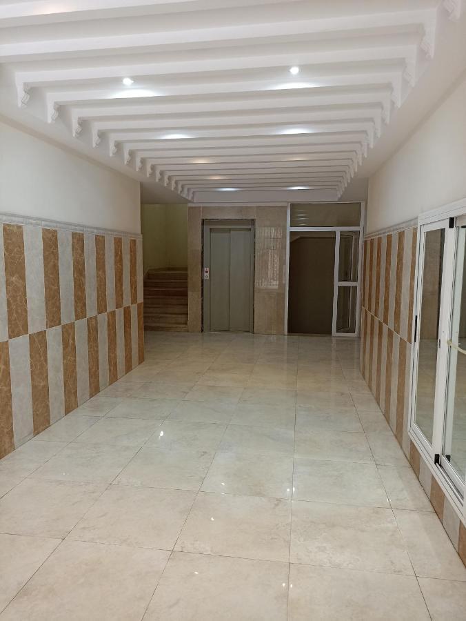 Appartement Familial Au Centre De Nador Ville Екстер'єр фото